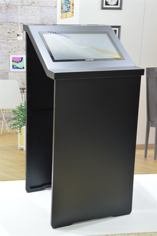 למשטחים קשיחים - בפודיום_wall-smart