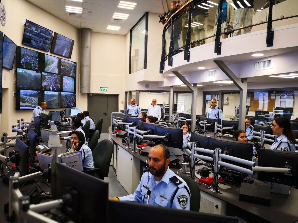 מרכז השליטה הארצי - אגף התנועה 1