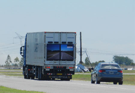 , קירות וידאו של סמסונג על גבי המשאית הבטוחה הראשונה בעולם Samsung Safety Truck, AVmaster מגזין המולטימדיה