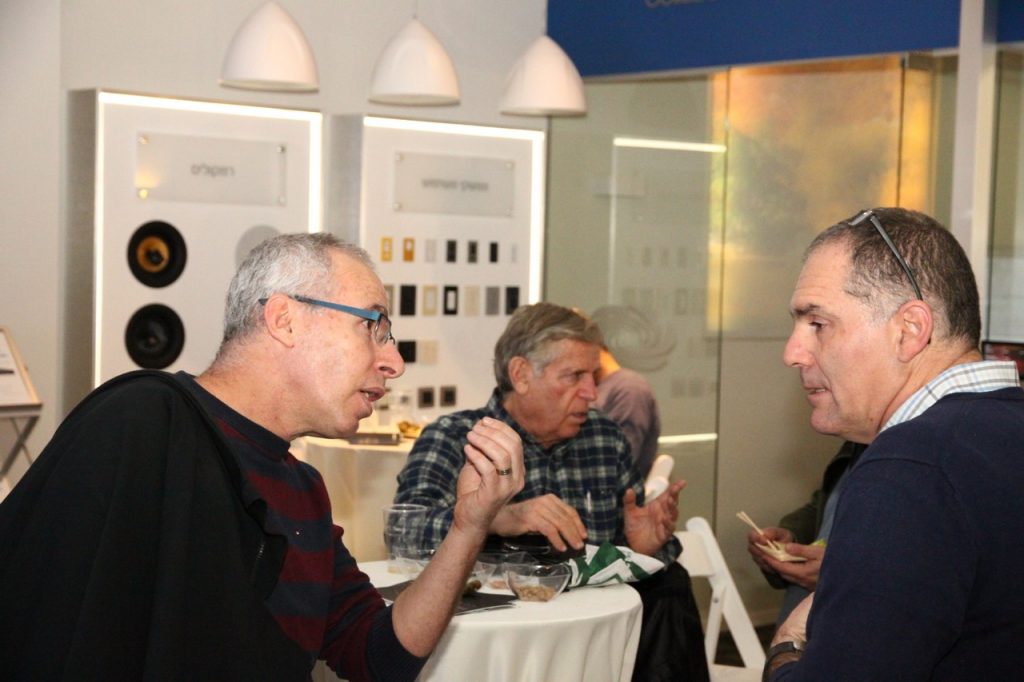 אירוע לקוחות ושותפים של crestron, אודיו, וידאו, בירה וטכנולוגיה: אירוע לקוחות ושותפים ב-Crestron ישראל, AVmaster מגזין המולטימדיה