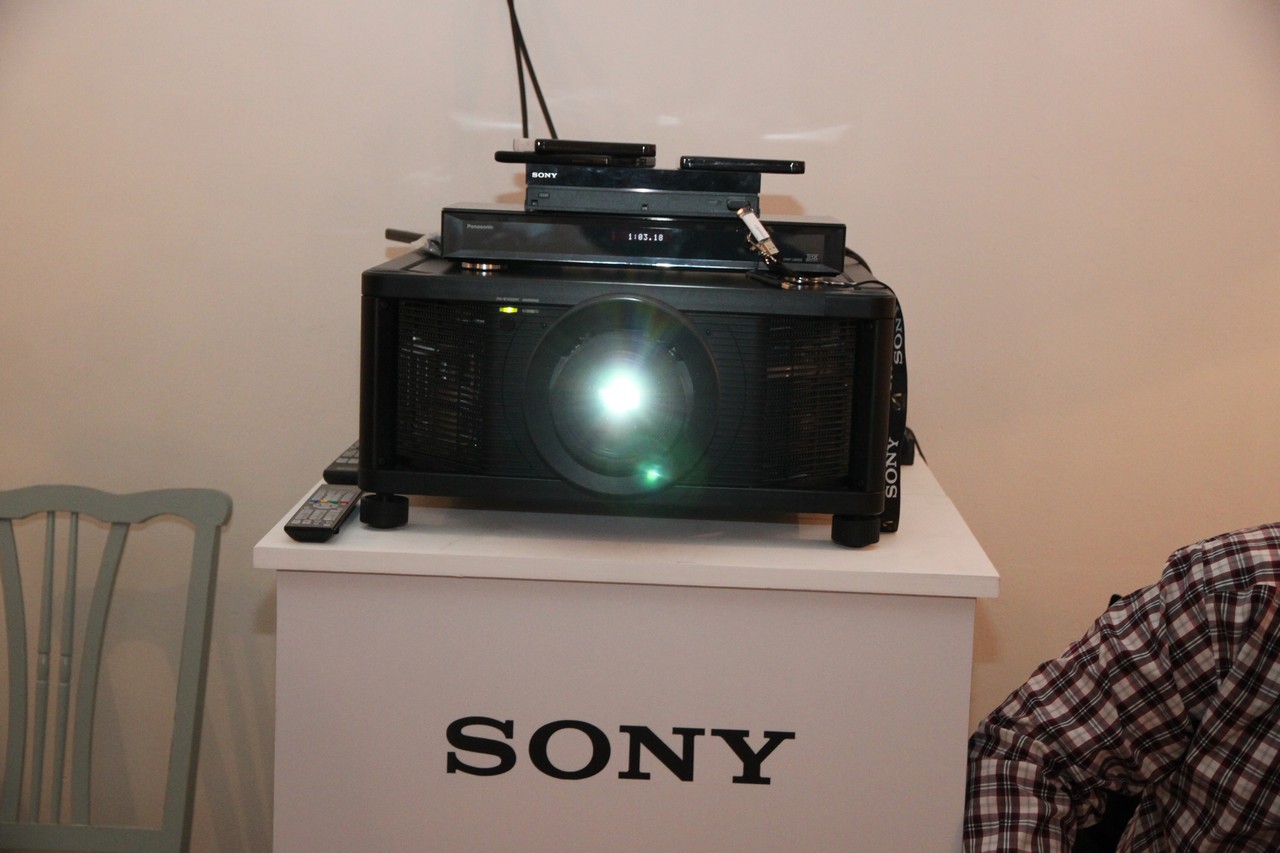 השקה של מקרני SONY 4K