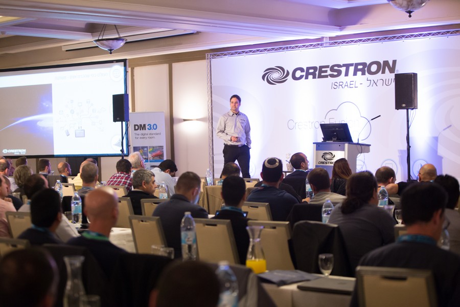 CRESTRON, חברת Crestron תציג פיתוחים עתידיים באירוע Crestron Forum השנתי בתל אביב, AVmaster מגזין המולטימדיה