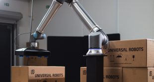 הקובוט החדש של יוניברסל רובוטס